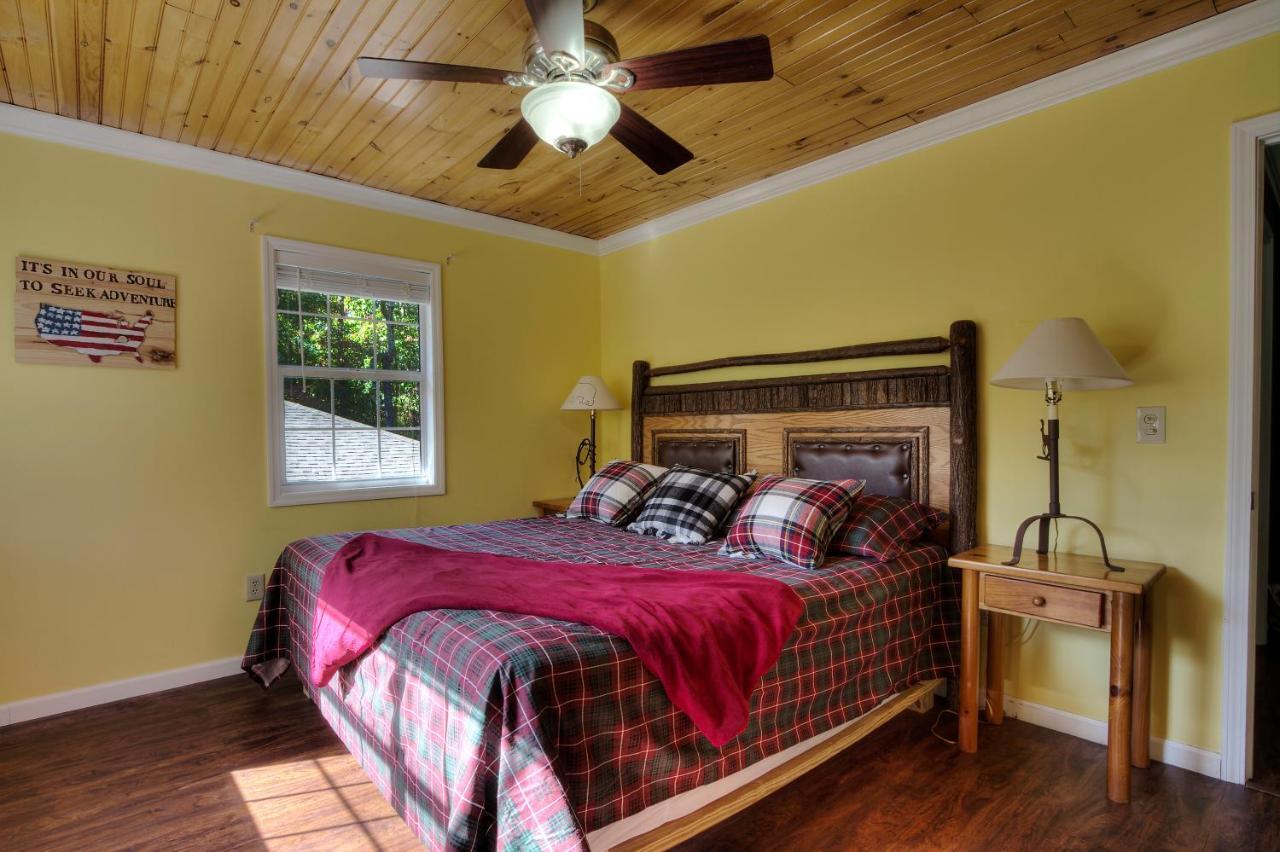 5Bedrooms*4King Beds*Outstanding Location*Hottub* Sevierville Eksteriør bilde